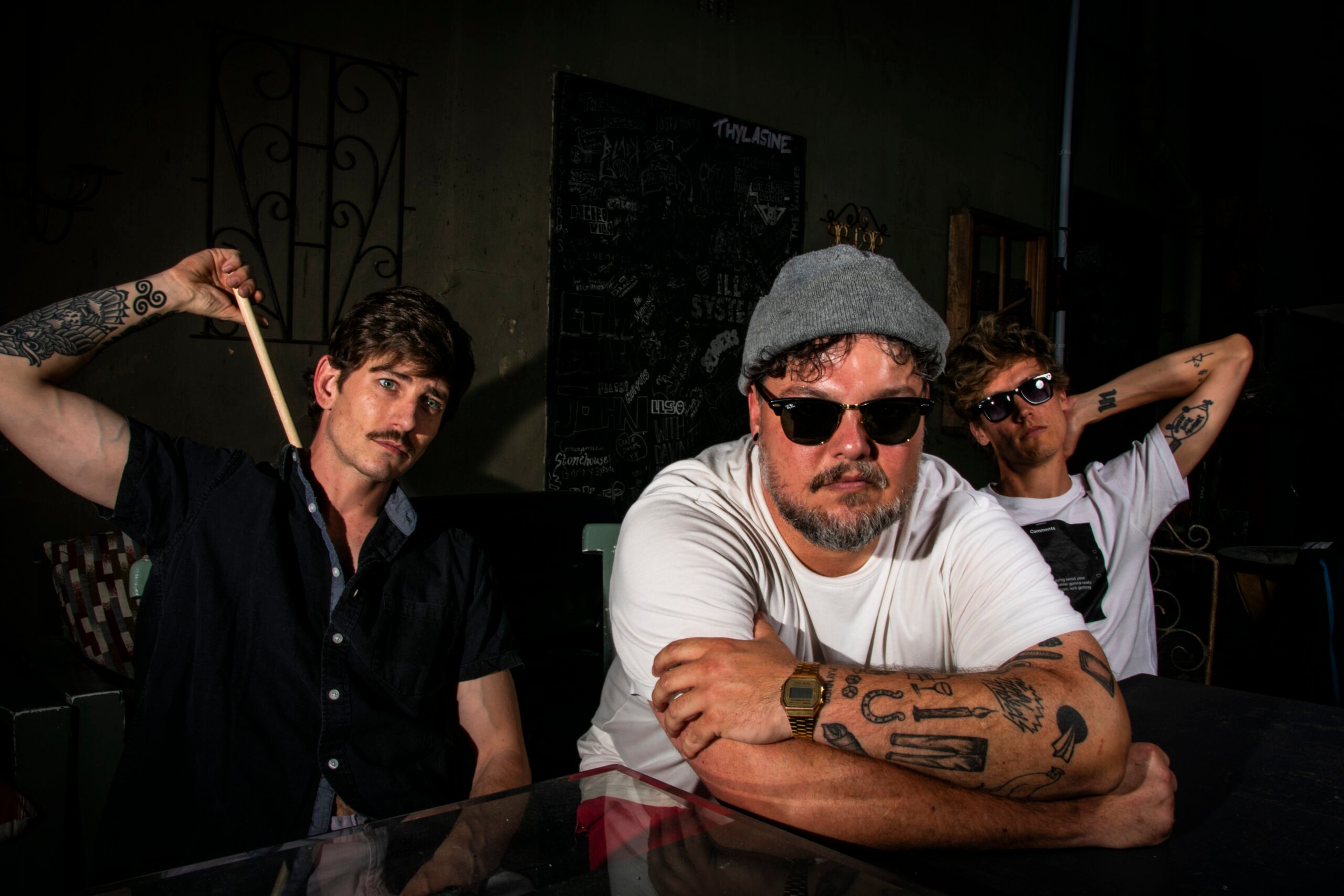 BLACK LEATHER JACKET